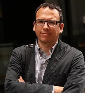Prof. Nir Eisikovits
